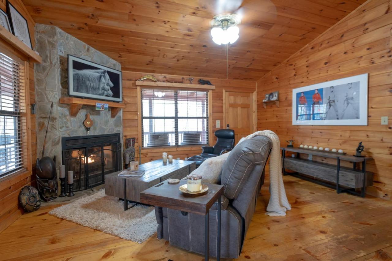 Three Dog Night - Pet-Friendly Cabin With Hot Tub Vila Blue Ridge Exterior foto